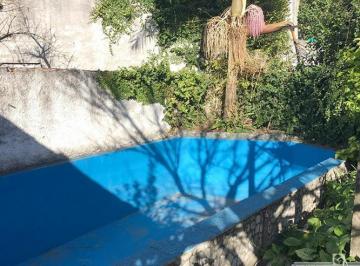 Casa · 119ha · 3 Ambientes · 1 Cochera · Casa 3 Ambientes con Pileta y Garaje en Venta - Villa Tesei