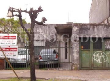 Casa · 150m² · 4 Ambientes · 2 Cocheras · Casa en Venta en Moron