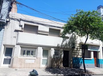 Oficina comercial · 140m² · 5 Ambientes · Casa Planta Alta. Tres Dorm.. Italia 1344. Terraza.
