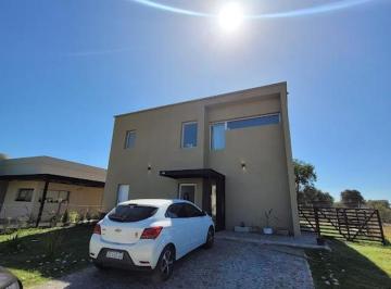 Casa · 160m² · 3 Ambientes · 2 Cocheras · Venta | Casa 5 Amb | San Alfonso Pde