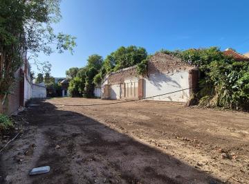 Terreno , Lomas de Zamora · Unico Lote Zona Residencial de 630 m² Totales!