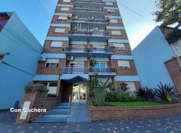 Departamento · 65m² · 3 Ambientes · 1 Cochera · Departamento 3 Amb C/balcón Al Frente - Moron