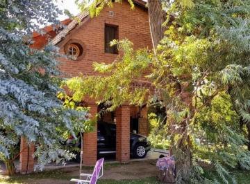 KNK-KNK-3832_2 · Oportunidad Venta Casa 4 Ambientes Country Club Banco Provin