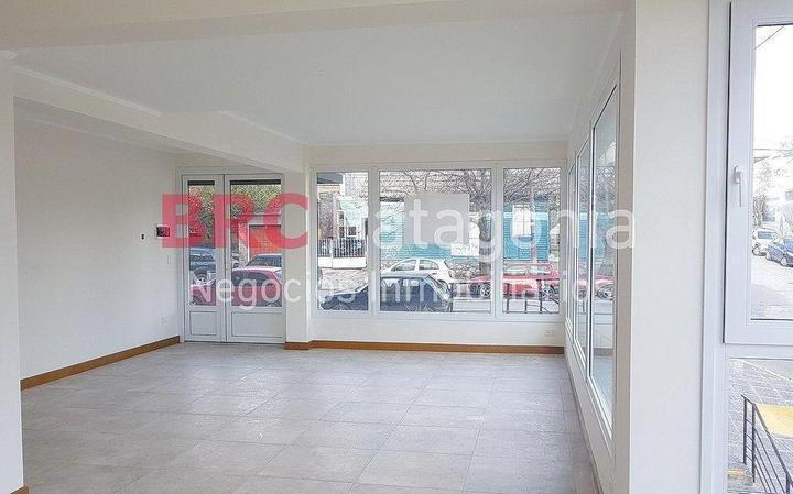 Local comercial · 110m² · 1 Cochera