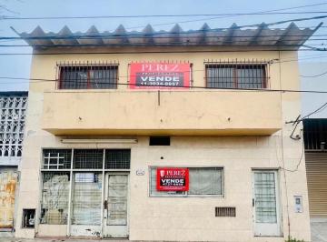 Local comercial · 335m² · 3 Ambientes · Casa en Planta Alta con Amplio Galpon Zona Villa Adelina