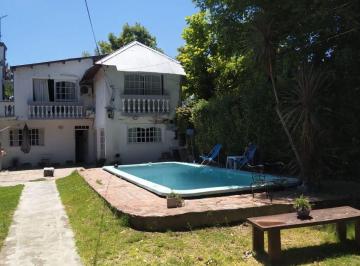 JYB-JY1-1505_2 · Casa en Venta de 2 Plantas con Pileta en Zona Club Hípico
