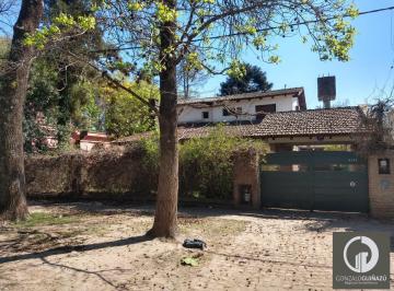 Casa · 264m² · 7 Ambientes · 2 Cocheras · Casa Venta 5 Dorm. Fisherton