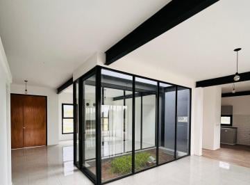 Casa de 4 ambientes, Berazategui · Casa en Venta, Villalobos, Hudson Pueblos del Plata