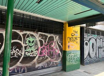 Local comercial de 3 ambientes, Lomas de Zamora · Local Comercial en Alquiler Ubicado en Temperley