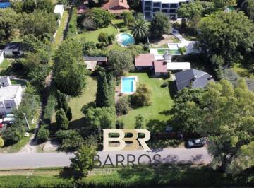 Terreno · 1600m² · Terreno - Moreno