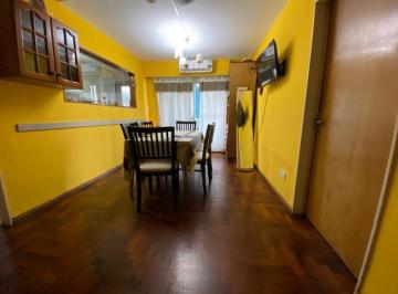 Departamento · 77m² · 3 Ambientes · 1 Cochera · Departamento con Patio y Quincho