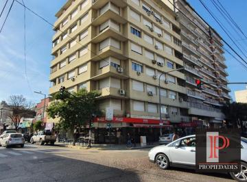 Oficina comercial · 93m² · 4 Ambientes · Departamento de 4 Ambientes en Lomas de Zamora Oeste Acepta Permuta