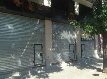 Local comercial · 30m² · Santilli - Almirante Brown 3264 Local 1