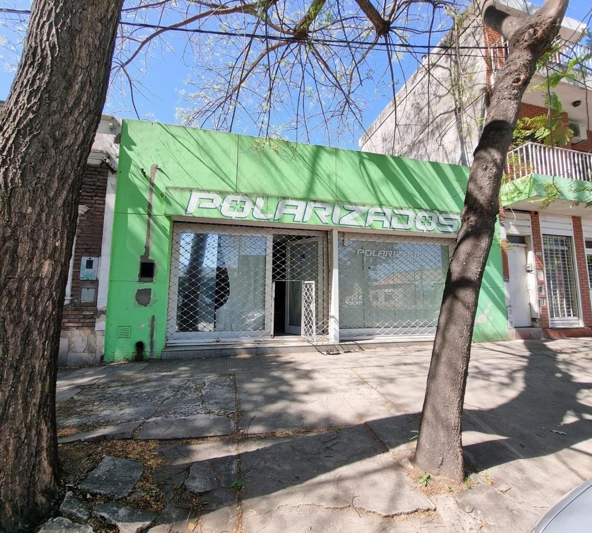 Av. Uriburu 2500, Distrito Sudoeste, Rosario