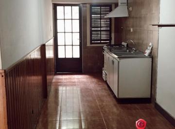 PH de 4 ambientes, Lomas de Zamora · Increible Oportunidad de 2 Propiedades Independientes Al Precio de 1