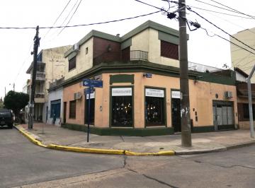 Local comercial , La Matanza · Casa 3 Ambientes y 2 Locales/ Ramos Mejía