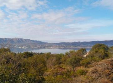 Terreno · Gran Oportunidad. Lote en Venta a 10 Km de Villa Carlos Paz, Zona con Alto Potenc