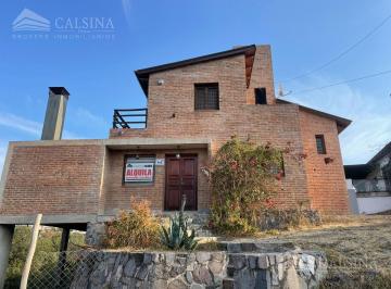 Casa · 154m² · 3 Dormitorios · 2 Cocheras · Casa en Venta Mendiolaza