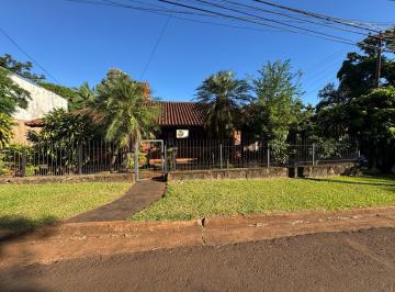 Casa · 250m² · 5 Ambientes · Preciosa Casa Ubicada en El Barrio Tennis Club, Oberá, Misiones