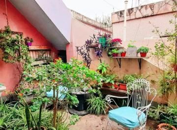 Casa · 90m² · 3 Ambientes · Venta Casa Al Frente 2 Dorm. Zona Sur