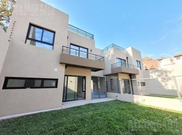 Casa · 115m² · 4 Ambientes · 2 Cocheras · Casa en Venta - Duplex 3 Dorm. - Villa Ballester Unidad Al Frente