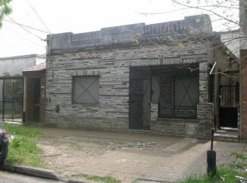 Casa de 3 ambientes, Avellaneda · Se Vende en Wilde!