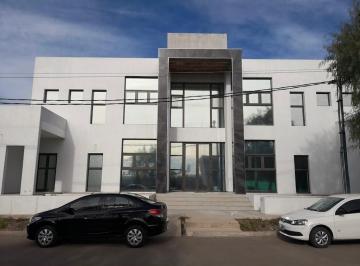 Edificio de 9 ambientes, Godoy Cruz · Venta Edificio de Oficinas y Galpon, 8 Privados Zona Industrial Godoy Cruz