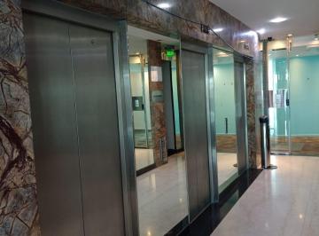 IMPORTANTE EDIFICIO DE PRIMERA CATEGORÍA AAA, EDIFICADO EN TRES SUBSUELOS PLANTA · Oficina de Categoría - Piso 7 Mo Contra Frente