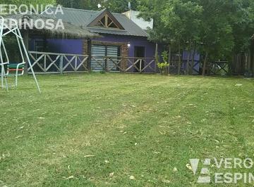 Quinta vacacional · 200m² · 4 Ambientes · Quinta - 20 de Junio