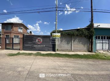 Garage · 250m² · 1 Ambiente · Cocheras Techadas en Alquiler Casco Urbano Roldán