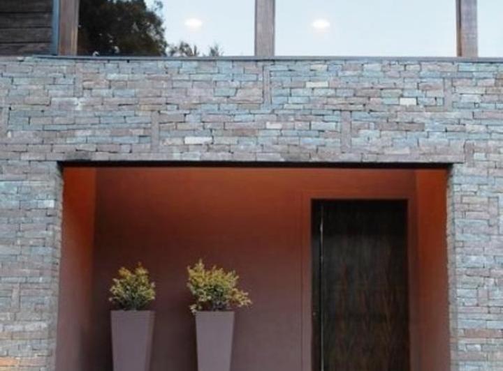 Casa · 264m² · 3 Ambientes · 2 Cocheras