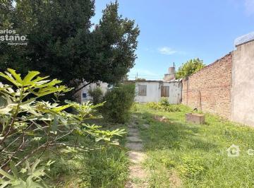 Casa · 40m² · 3 Ambientes · Casa 3 Amb. con Jardín