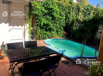 Casa · 110m² · 3 Ambientes · 2 Cocheras · Chalet 3 Amb. en Exc. Zona