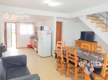 Casa · 90m² · 1 Ambiente · 1 Cochera · Exc. Duplex en La Costa Atlantica a 1/c del Mar