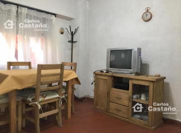 Departamento · 33m² · 3 Ambientes · Exc. Depto 3 Amb. a 4 C/ de La Playa y Av Principal.