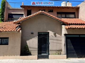 Casa · 150m² · 4 Ambientes · 1 Cochera · Casa en Venta Frente Al Colegio Ward