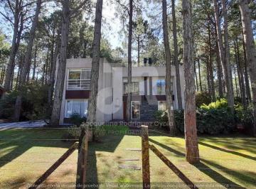 Casa de 7 ambientes, Pinamar · Codigo 652 - Pinamar - Casa en Alquiler - Zona Norte