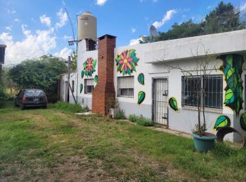 Campo de 6 ambientes, Marcos Paz · Casa de Campo con Pileta, 3 Hras con Vivienda Multifamiliar y Amplio Galpon. Sup Tot 90 m X 34 m