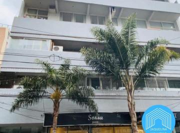 Departamento · 100m² · 4 Ambientes · Departamento 4 Amb. Ramos Mejia Centro