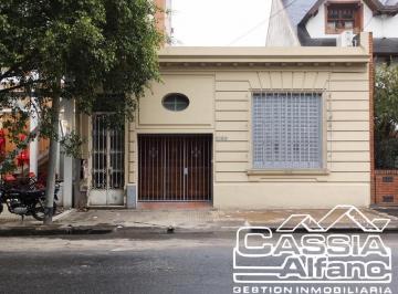 PH · 104m² · 4 Ambientes · PH - Lanús Este