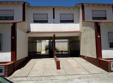 PH · 70m² · 3 Ambientes · 2 Cocheras · PH - Santa Teresita