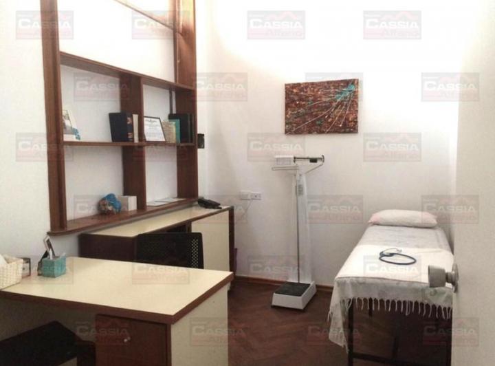 Local comercial · 124m² · 7 Ambientes