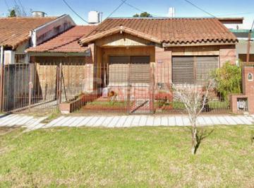 Casa · 160m² · 4 Ambientes · 2 Cocheras · Casa - Lomas de Zamora Oeste