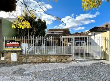 Casa · 200m² · 5 Ambientes · 3 Cocheras · Casa - Banfield Oeste