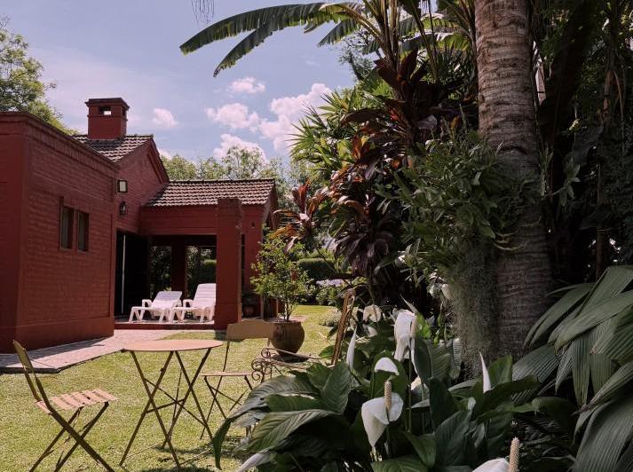 Casa · 220m² · 4 Ambientes