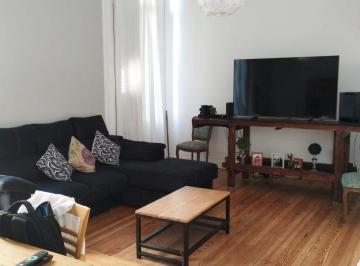 Departamento de 4 ambientes, San Telmo · Carlos Calvo Al 500