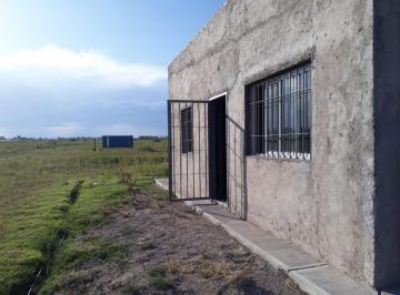 Casa · 80m² · 3 Ambientes · Vendo/permuto Propiedad en Las Paredes