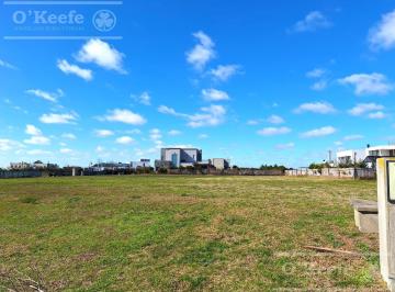 Terreno · 702m² · Lote en Venta de 702 m Dentro de La Isla en Villalobos - Pueblos del Plata
