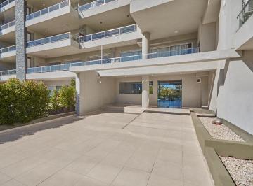 Departamento de 2 ambientes, Tigre · Venta de Departamento en El Palmar con Vista Al Lago Central Nordelta.