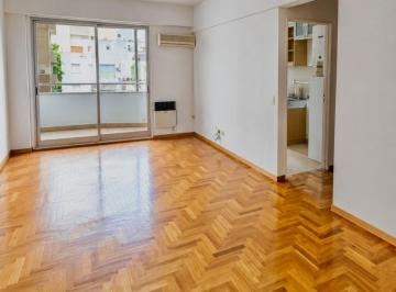 Departamento de 2 ambientes, Vicente López · Dto 2 Amb C/cochera, Olivos, cerca de Quinta Presidencial